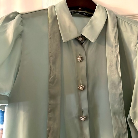 🍈NEW ZARA Top with Rhinestone Buttons - Picture 15 of 15